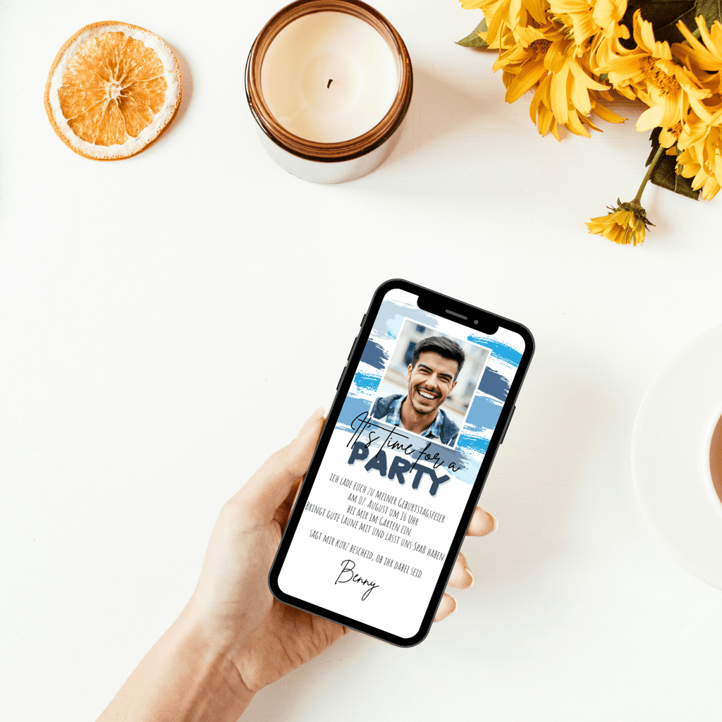 Digitale Einladung in Blautönen und Foto für Maenner