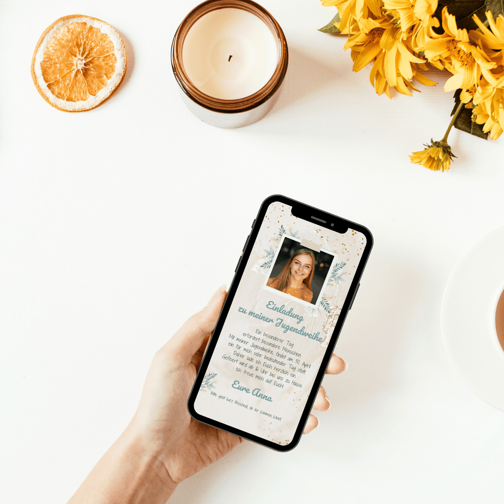 Einladung zur Jugendweihe - schöne Einladung mit eigenem Foto - verziert mit Blätterranken und goldenem Konfetti - Cremefarbener Hintergrund - Jugendweihe - Feier  - eCard