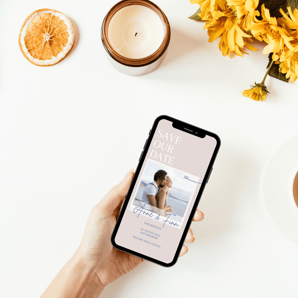 Romantisch schöne digitale Save the Date Karte zur Hochzeit für WhatsApp in rosa lila